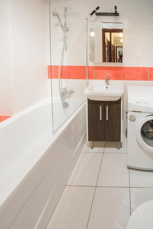 Silver Vision Apartment - Rynek ออปอเล ภายนอก รูปภาพ